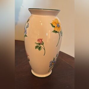 Tiffany & Co. Cream Vase with Floral Accents